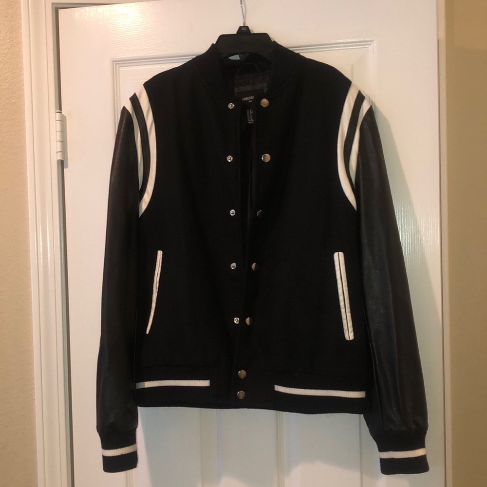 Mens Small Black & White Part Leather Forever 21 Letterman’s jacket